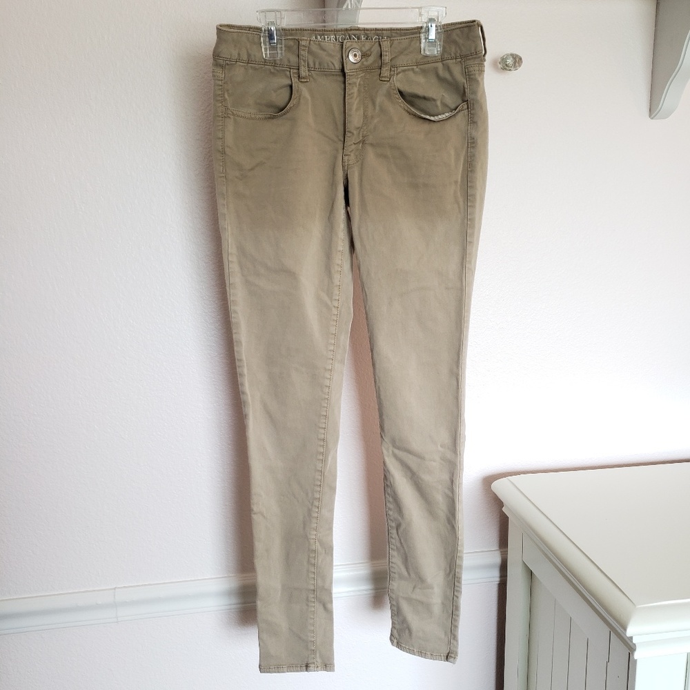 American Eagle Outfitters Khaki Skinny Jeans